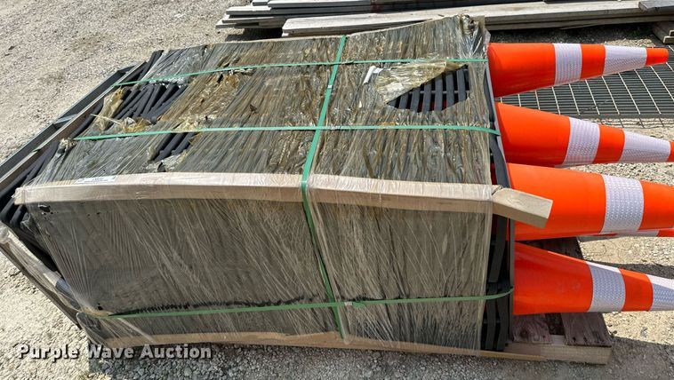 image for item LN9245 (250) cones