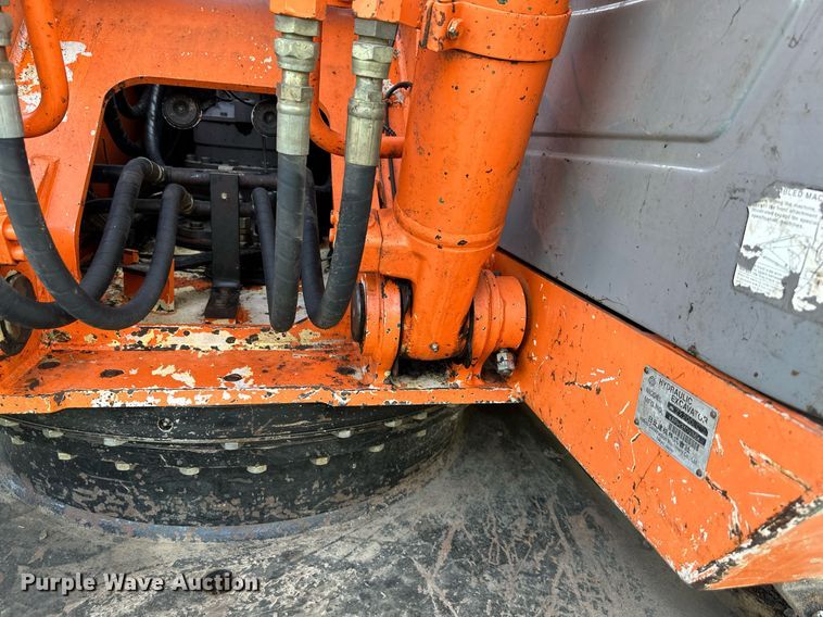 image for item LP9991 2006 Hitachi ZX200LC  excavator