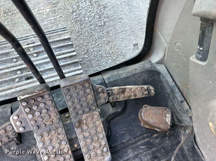 image for item LP9991 2006 Hitachi ZX200LC  excavator