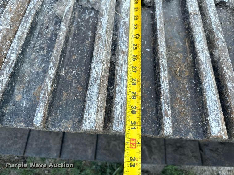 image for item LP9991 2006 Hitachi ZX200LC  excavator