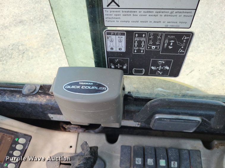 image for item LR9282 2016 Yanmar ViO35  mini excavator