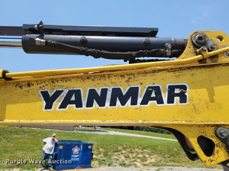 image for item LR9282 2016 Yanmar ViO35  mini excavator