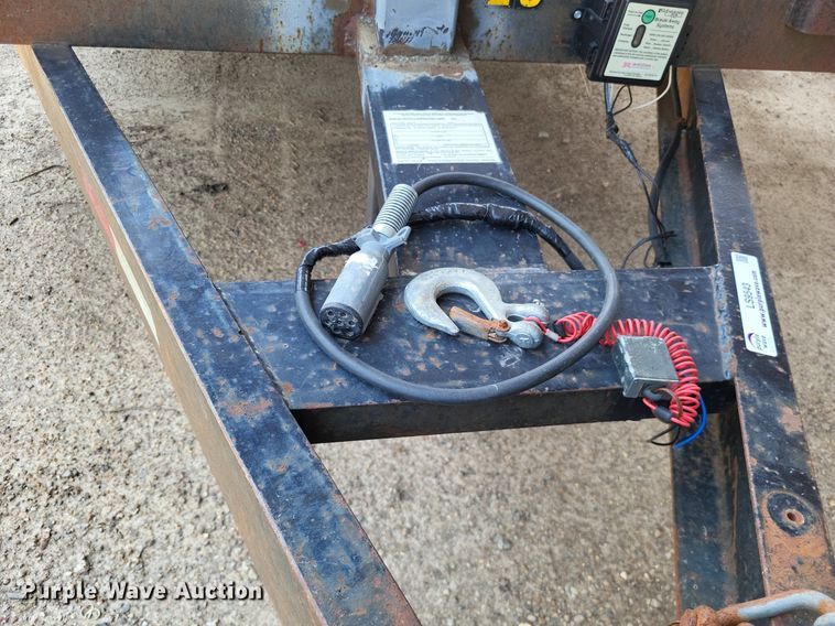 image for item LS9543 2001 R&W  utility trailer