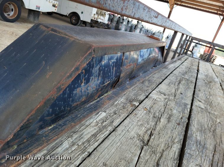 image for item LS9543 2001 R&W  utility trailer