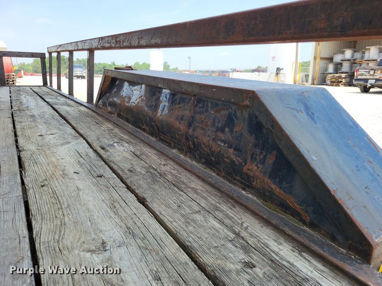 image for item LS9543 2001 R&W  utility trailer