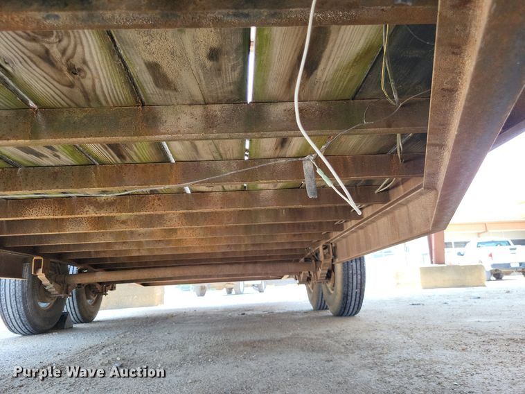 image for item LS9543 2001 R&W  utility trailer