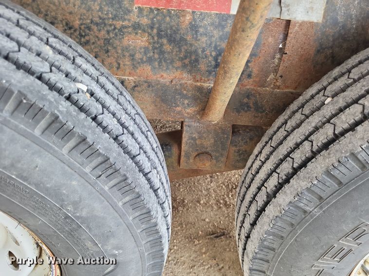 image for item LS9543 2001 R&W  utility trailer