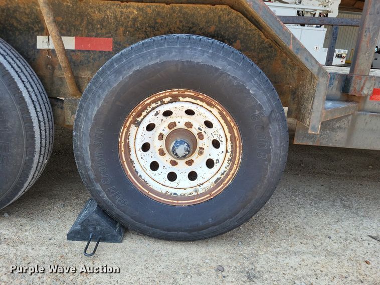 image for item LS9543 2001 R&W  utility trailer