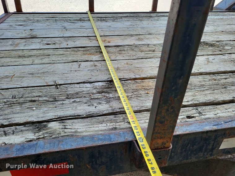 image for item LS9543 2001 R&W  utility trailer