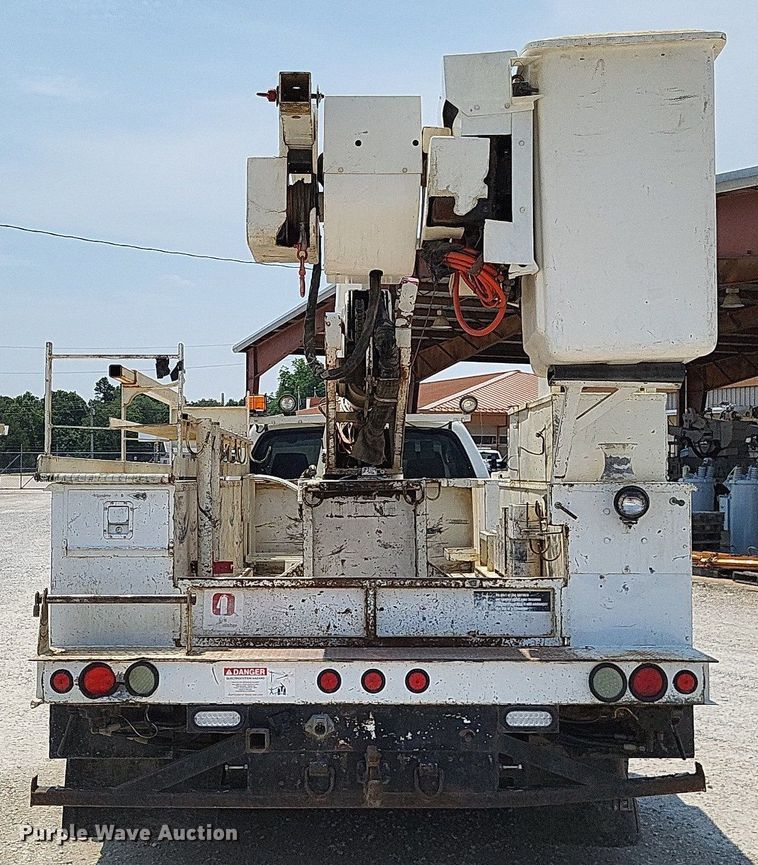 image for item LS9544 2009 Dodge Ram 5500HD  bucket truck