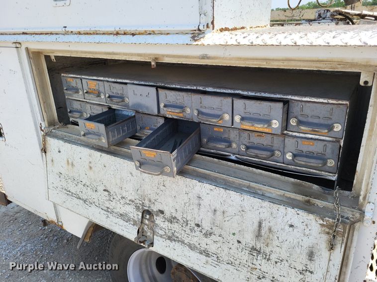 image for item LS9544 2009 Dodge Ram 5500HD  bucket truck