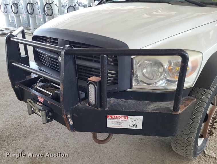 image for item LS9544 2009 Dodge Ram 5500HD  bucket truck