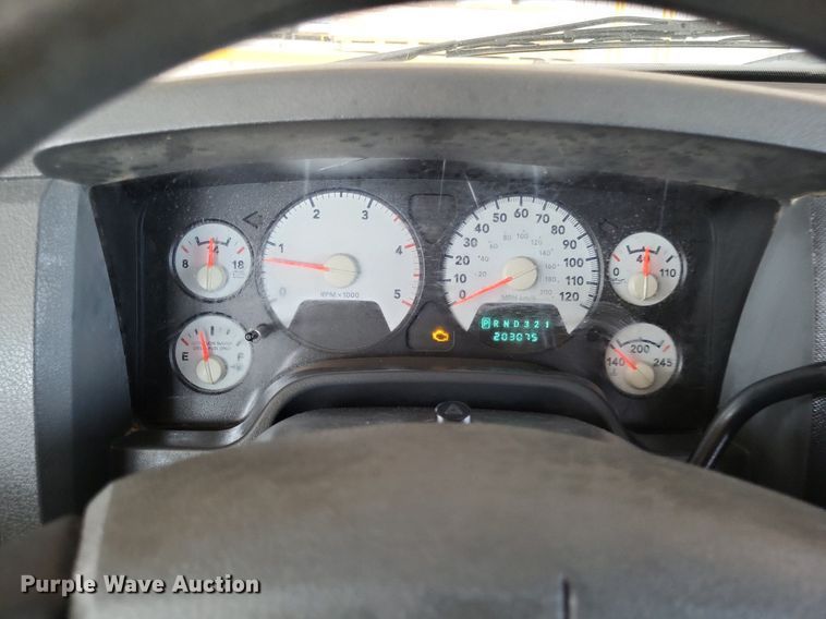 image for item LS9544 2009 Dodge Ram 5500HD  bucket truck