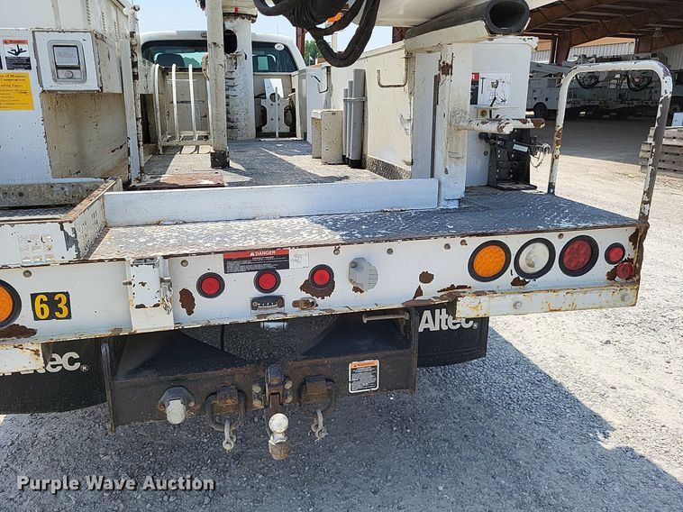 image for item LS9545 2013 Ford F550 Super Duty XL  bucket truck