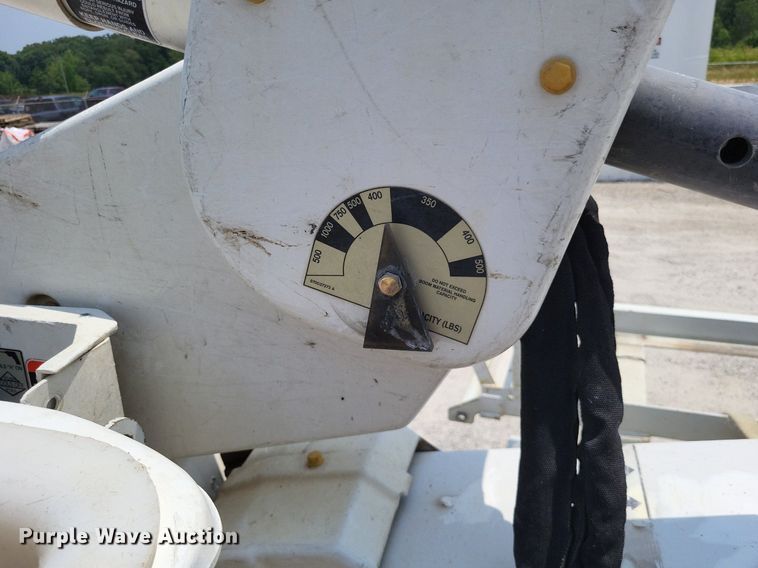 image for item LS9545 2013 Ford F550 Super Duty XL  bucket truck