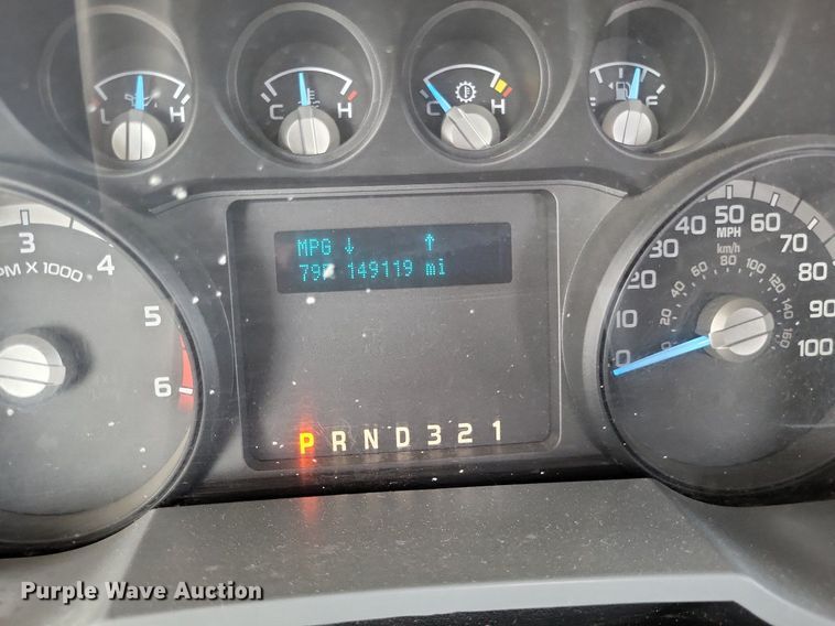 image for item LS9545 2013 Ford F550 Super Duty XL  bucket truck