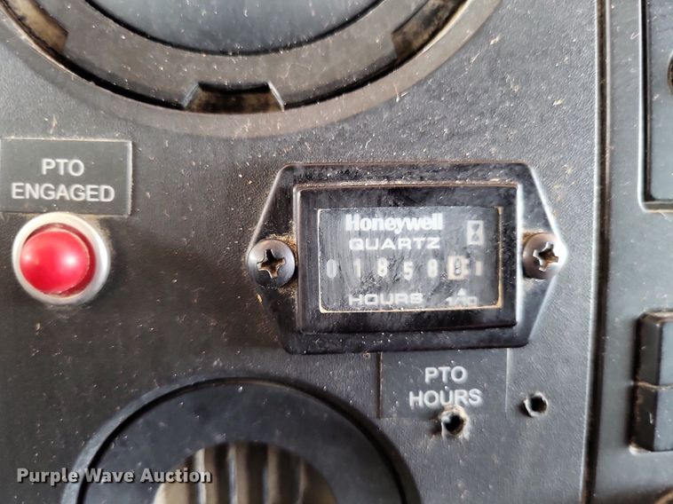 image for item LS9545 2013 Ford F550 Super Duty XL  bucket truck