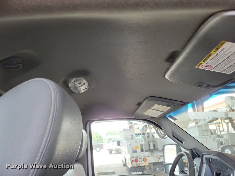 image for item LS9545 2013 Ford F550 Super Duty XL  bucket truck