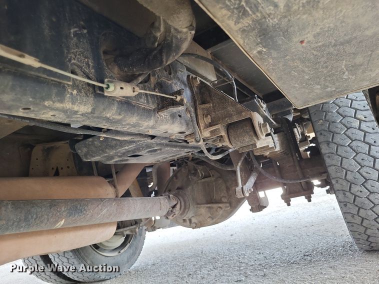 image for item LS9545 2013 Ford F550 Super Duty XL  bucket truck