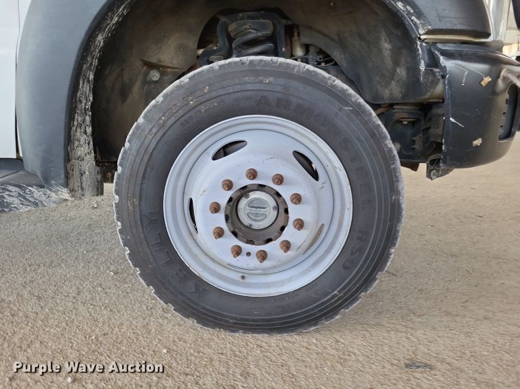 image for item LS9545 2013 Ford F550 Super Duty XL  bucket truck