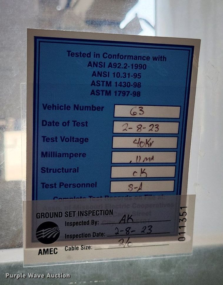 image for item LS9545 2013 Ford F550 Super Duty XL  bucket truck