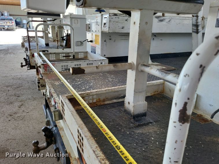 image for item LS9545 2013 Ford F550 Super Duty XL  bucket truck