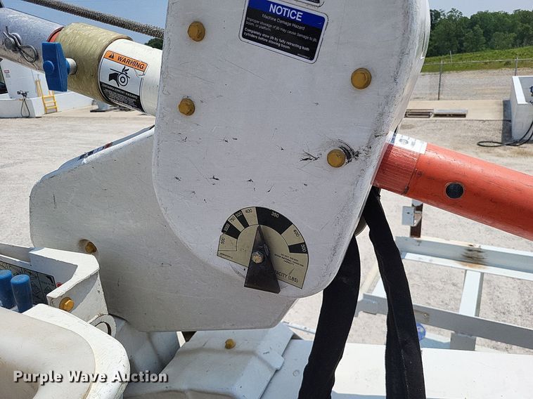 image for item LS9546 2012 Ford F550 Super Duty XL  bucket truck