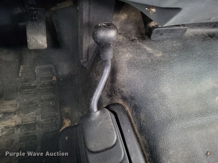 image for item LS9546 2012 Ford F550 Super Duty XL  bucket truck