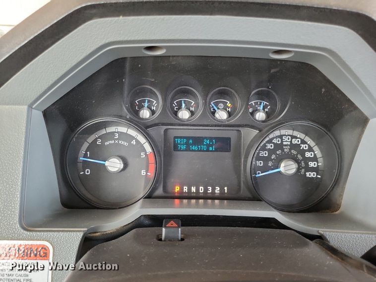 image for item LS9546 2012 Ford F550 Super Duty XL  bucket truck