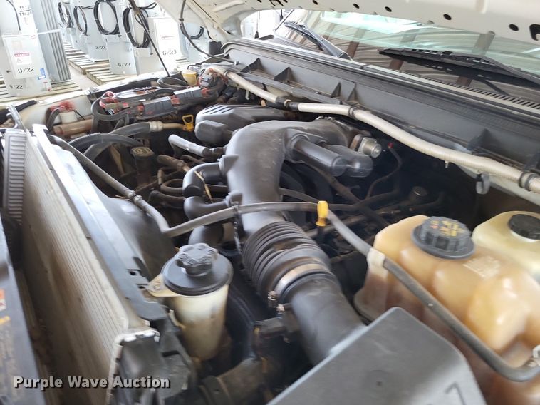 image for item LS9546 2012 Ford F550 Super Duty XL  bucket truck