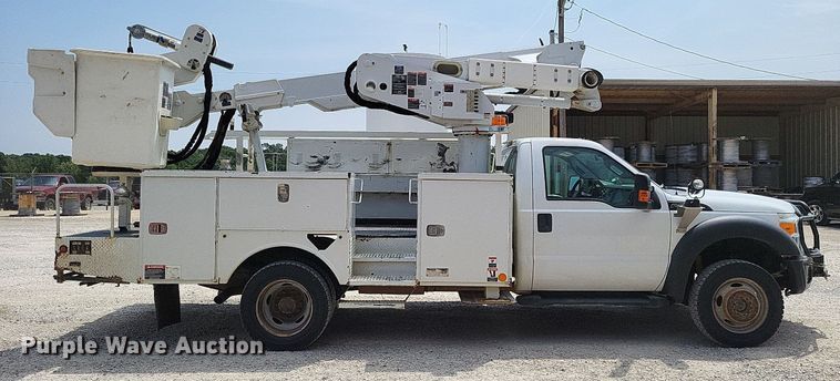 image for item LS9547 2012 Ford F550 Super Duty XL  bucket truck