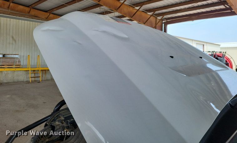 image for item LS9547 2012 Ford F550 Super Duty XL  bucket truck