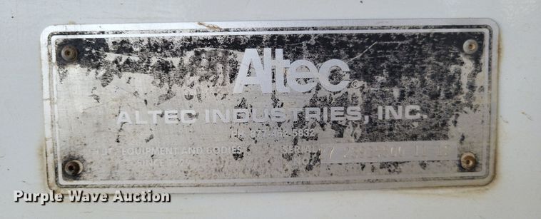 image for item LS9547 2012 Ford F550 Super Duty XL  bucket truck