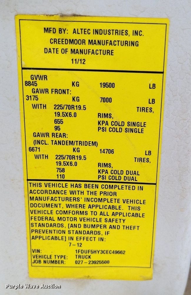 image for item LS9547 2012 Ford F550 Super Duty XL  bucket truck