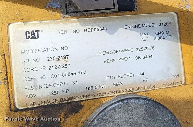 image for item LS9548 2003 Freightliner FL80  bucket truck