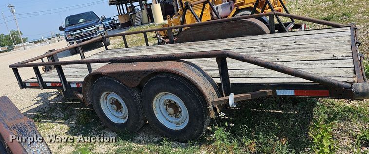 image for item LW9656 1993 Double L  utility trailer