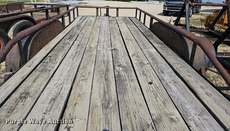 image for item LW9656 1993 Double L  utility trailer