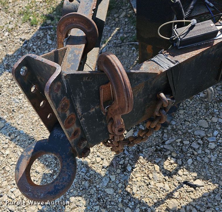 image for item LW9656 1993 Double L  utility trailer