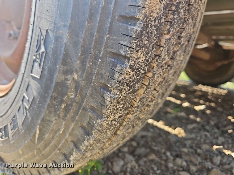 image for item LW9656 1993 Double L  utility trailer