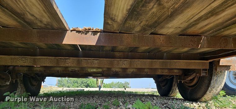 image for item LW9657 1999 Double L  utility trailer