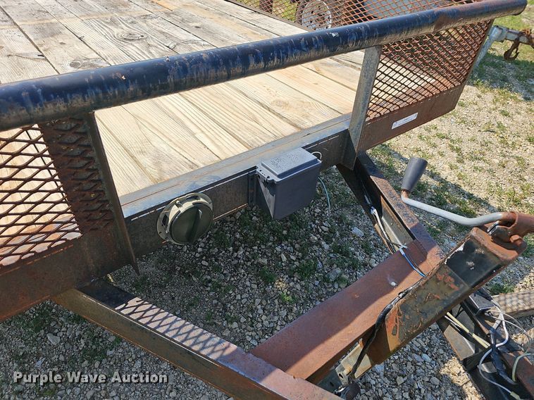 image for item LW9657 1999 Double L  utility trailer