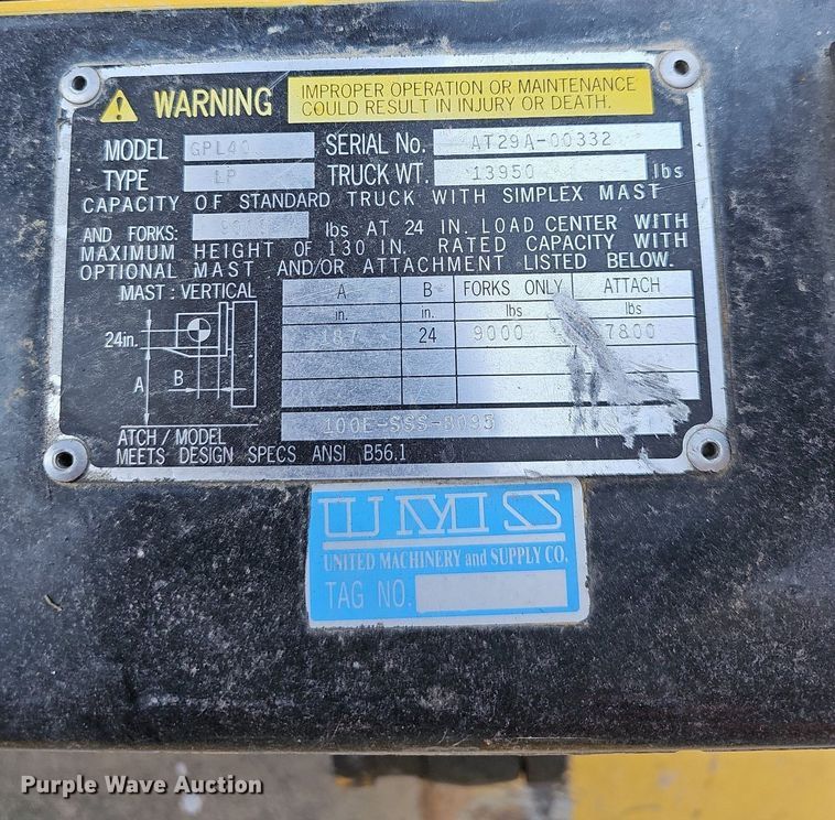 image for item LW9661 Caterpillar GPL40  forklift