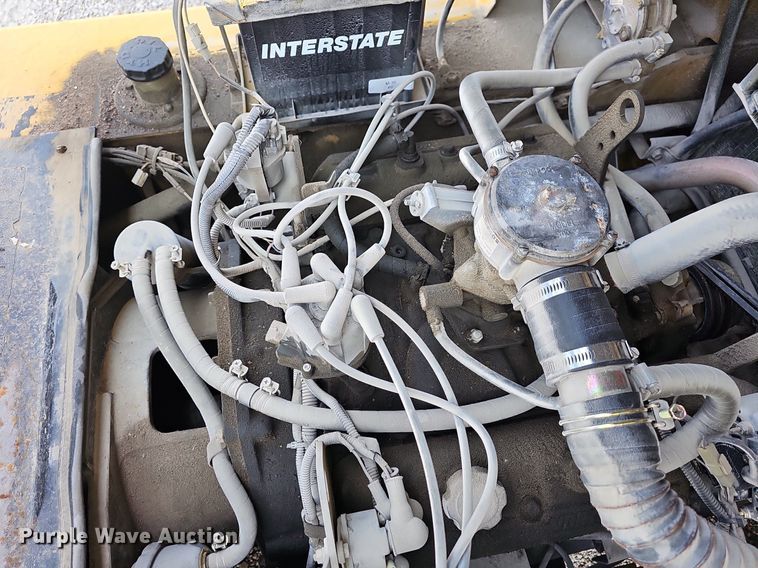 image for item LW9661 Caterpillar GPL40  forklift