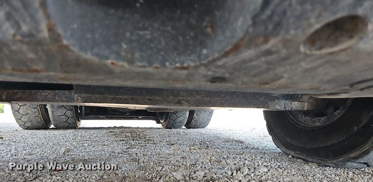 image for item LW9661 Caterpillar GPL40  forklift