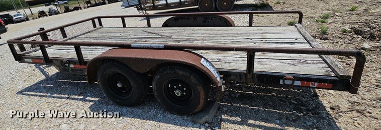 image for item LW9667 1992 Double L  utility trailer