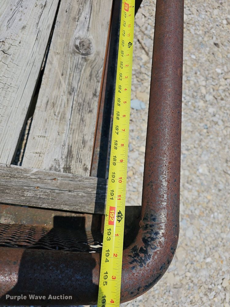 image for item LW9667 1992 Double L  utility trailer