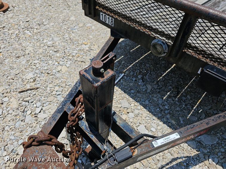 image for item LW9667 1992 Double L  utility trailer