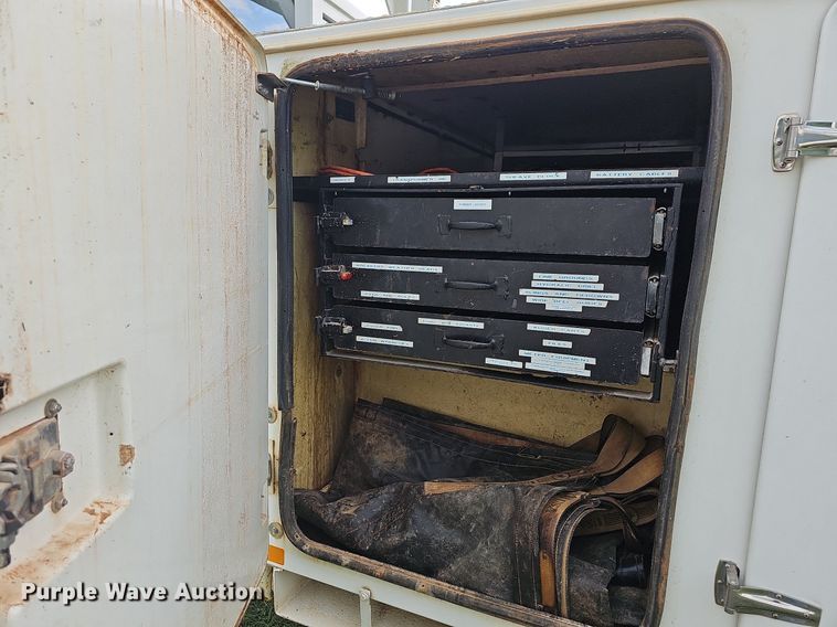 image for item LW9668 2002 Freightliner FL80  Crew Cab digger derrick truck