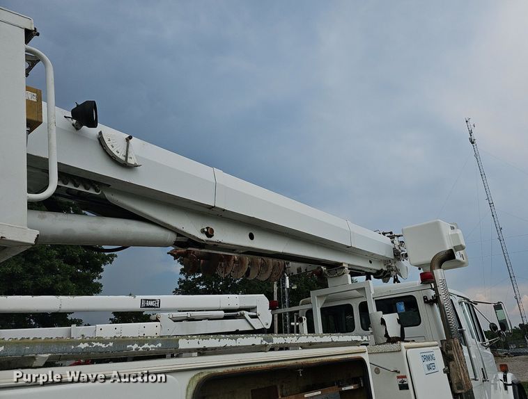 image for item LW9668 2002 Freightliner FL80  Crew Cab digger derrick truck