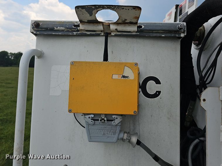 image for item LW9668 2002 Freightliner FL80  Crew Cab digger derrick truck